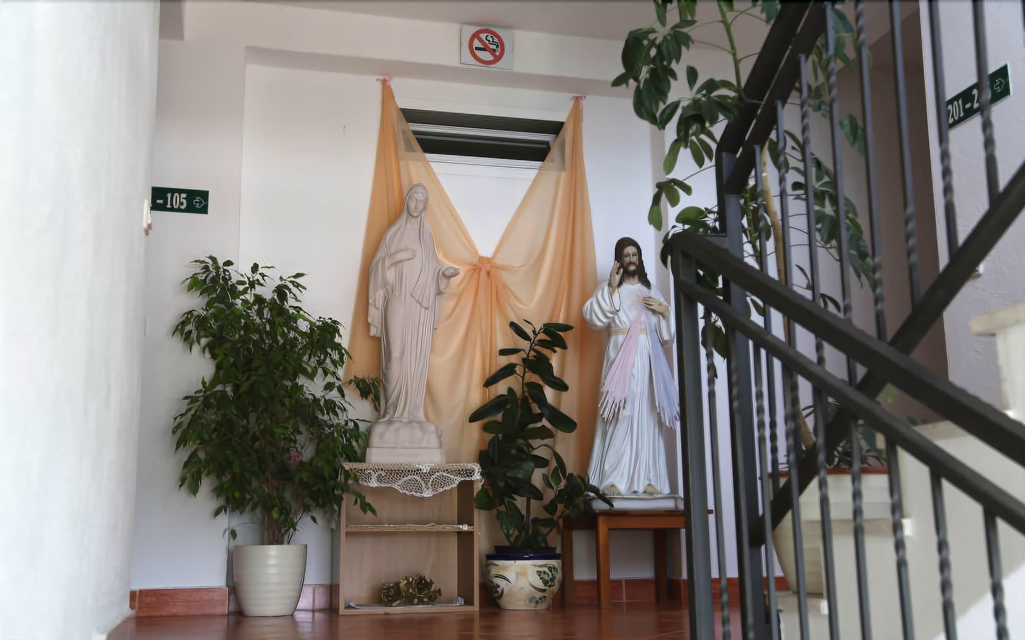 ホテル Pansion Devotions Međugorje エクステリア 写真
